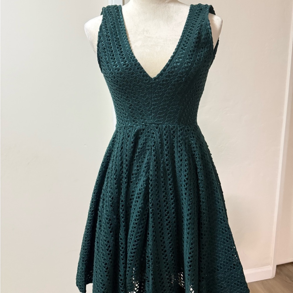 sandro Elegant Green Sleeveless Dress